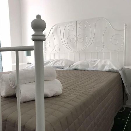 Zi' Mari' - Via Roma Hotel Полиняно а Маре Екстериор снимка