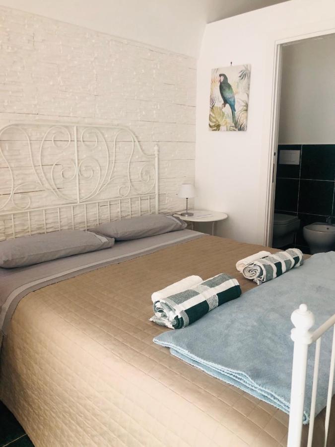 Zi' Mari' - Via Roma Hotel Полиняно а Маре Екстериор снимка