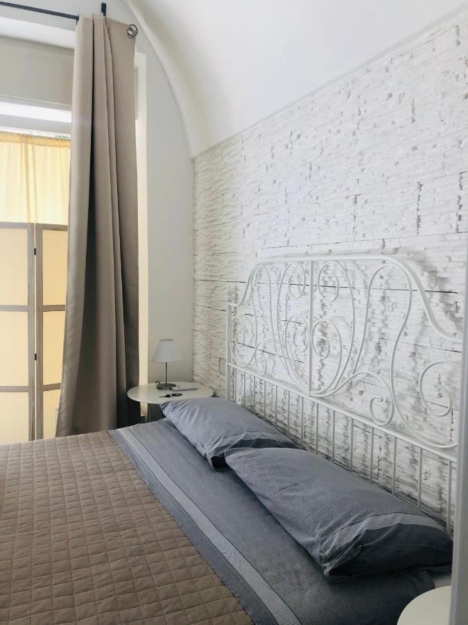 Zi' Mari' - Via Roma Hotel Полиняно а Маре Екстериор снимка