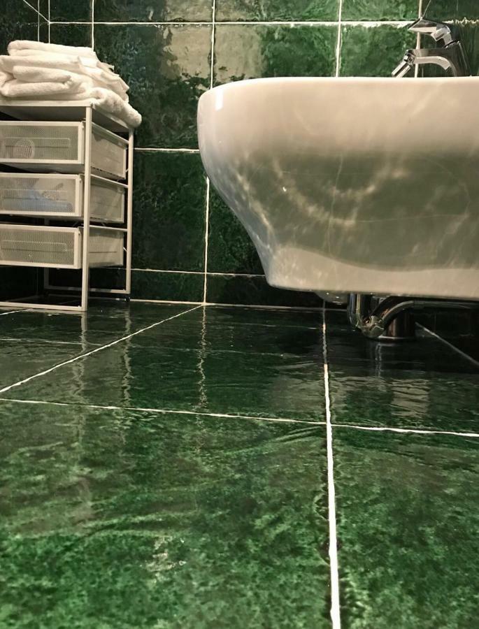 Zi' Mari' - Via Roma Hotel Полиняно а Маре Екстериор снимка